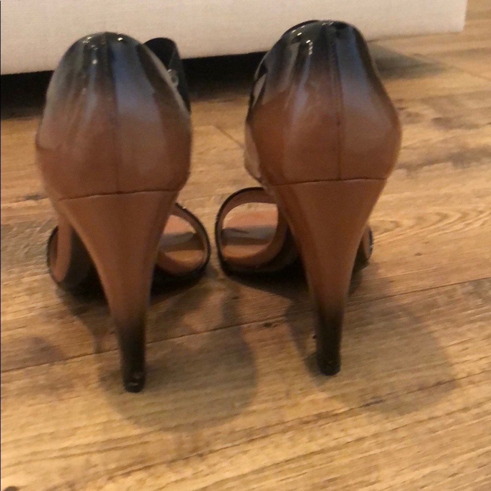 Prada Heels - Picture 3 of 9